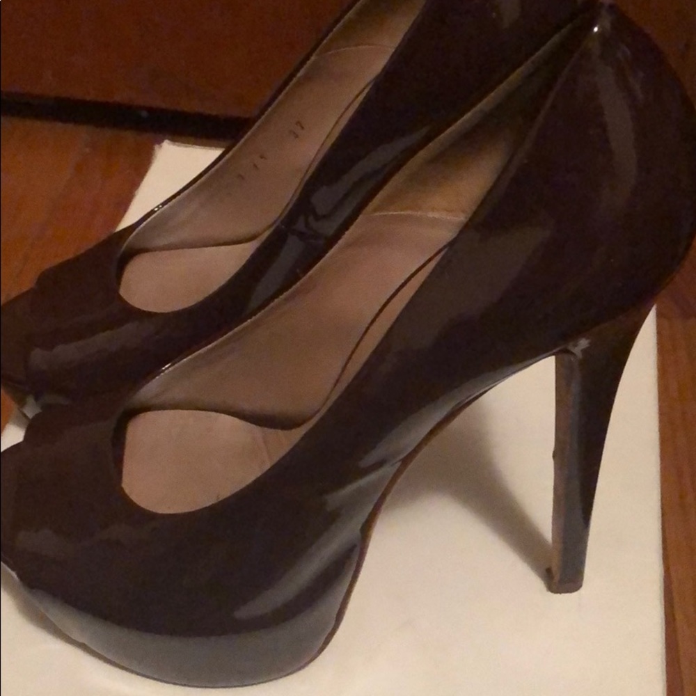 Versace plum patent leather peep toe